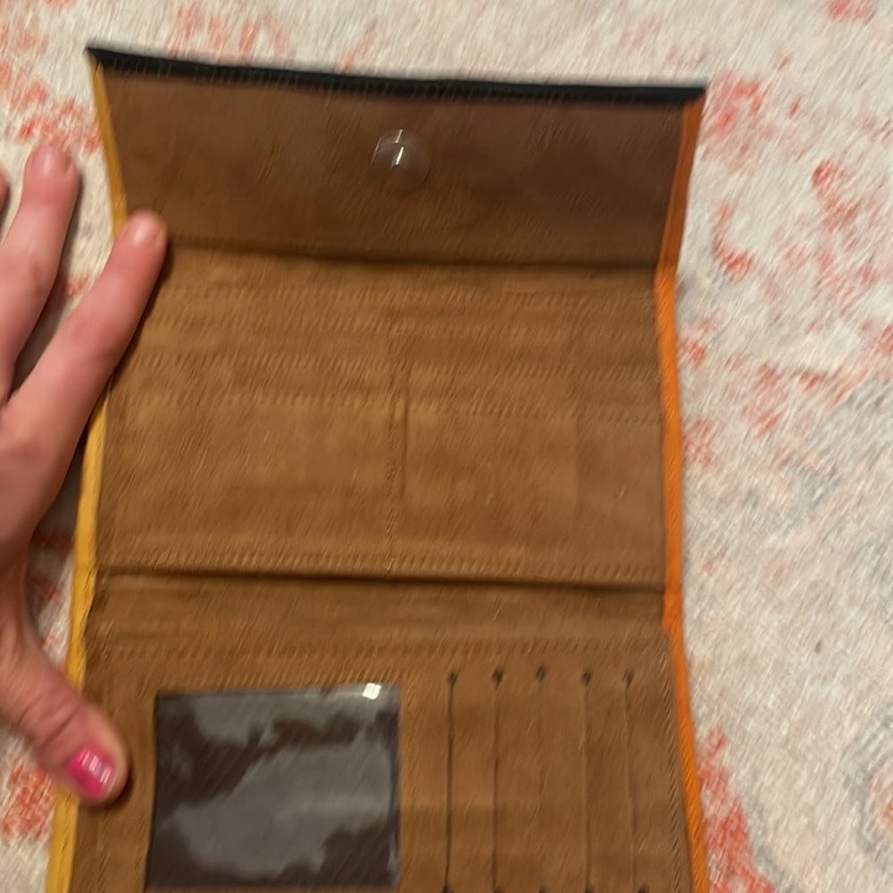 Wallet - Picture 4 of 6
